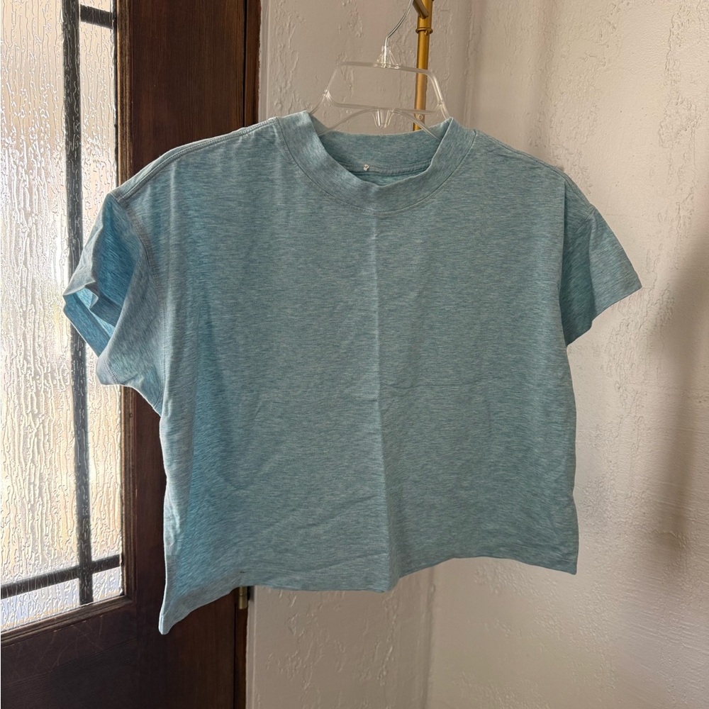 Lululemon Blue Cropped T-Shirt